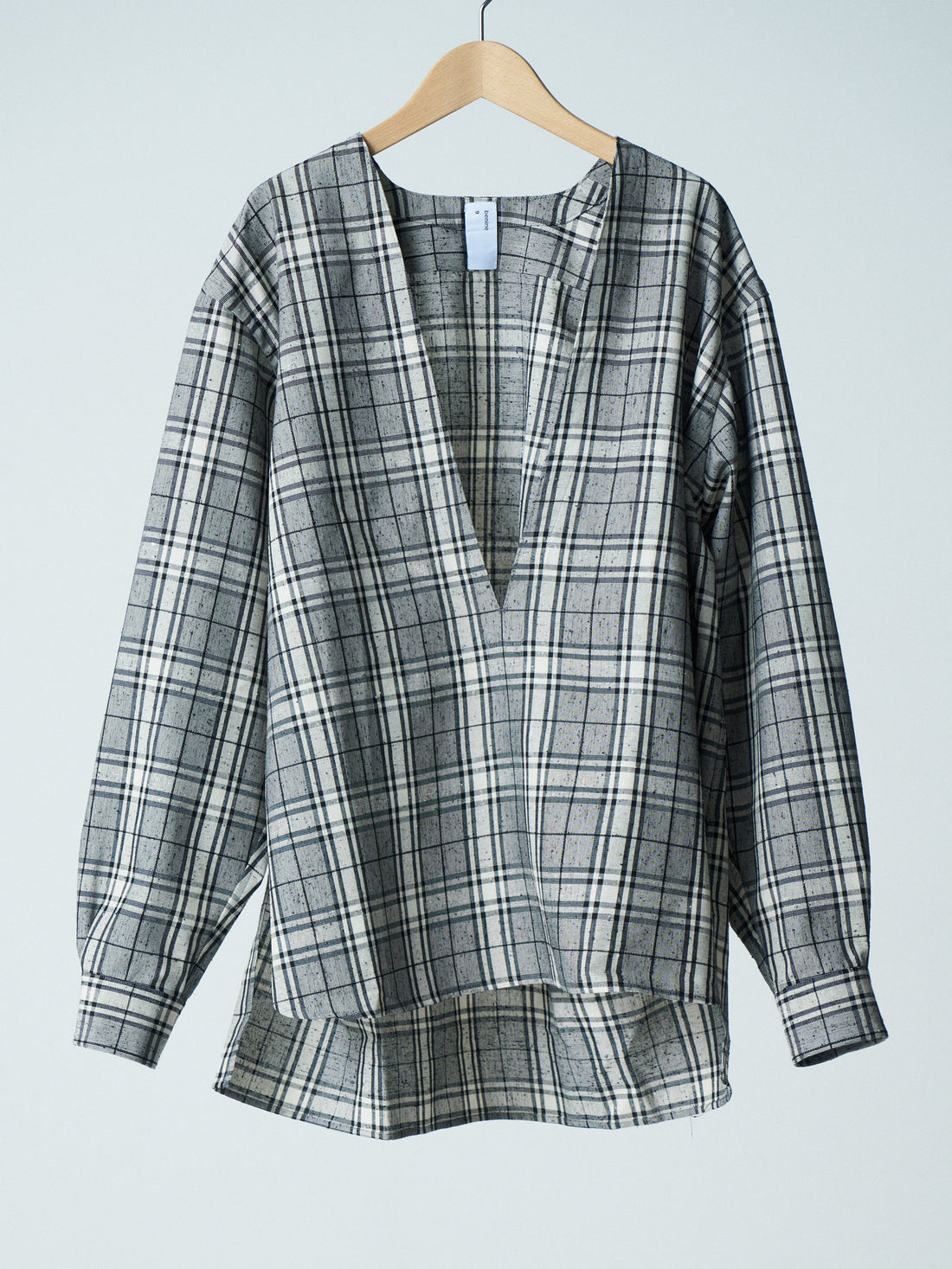 26SS SAMPLE Collarless L/S Pullover shirt